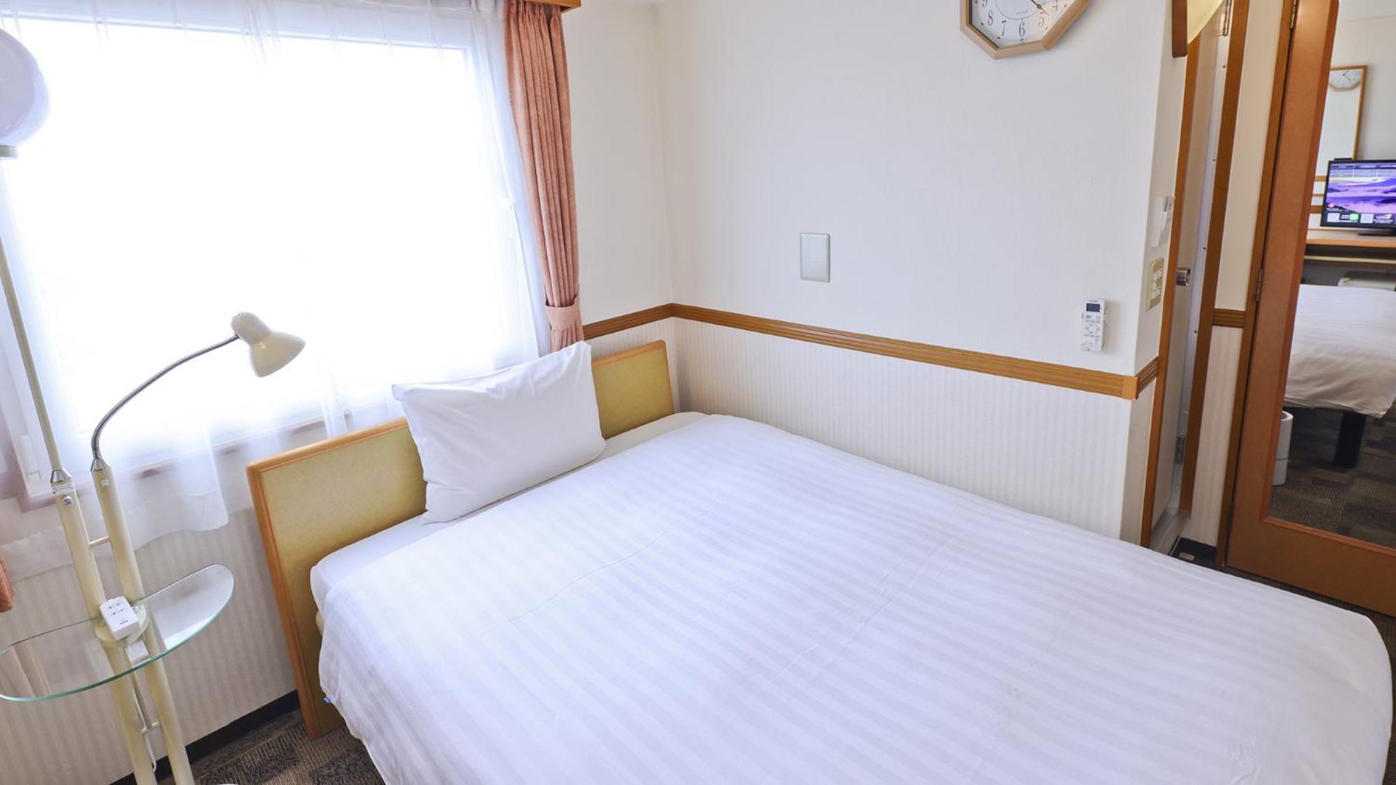 Toyoko Inn Hakata-Eki Minami Fukuoka  Szoba fotó